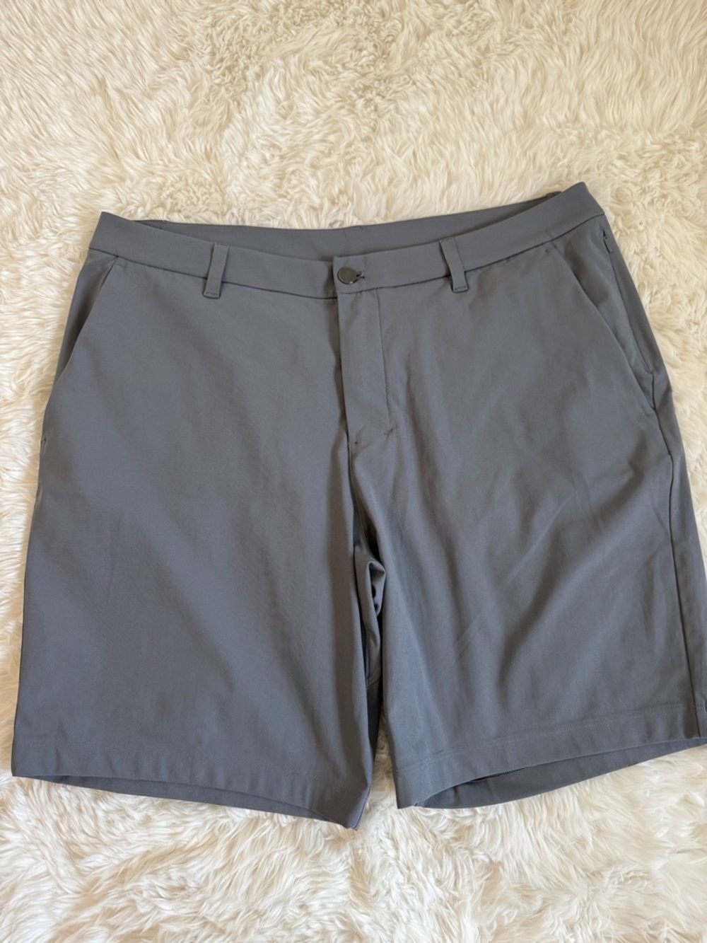 lululemon Men's light Grey Flat Front Performance Shorts- Commission Classic 36